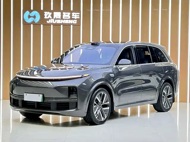 Li Auto L8