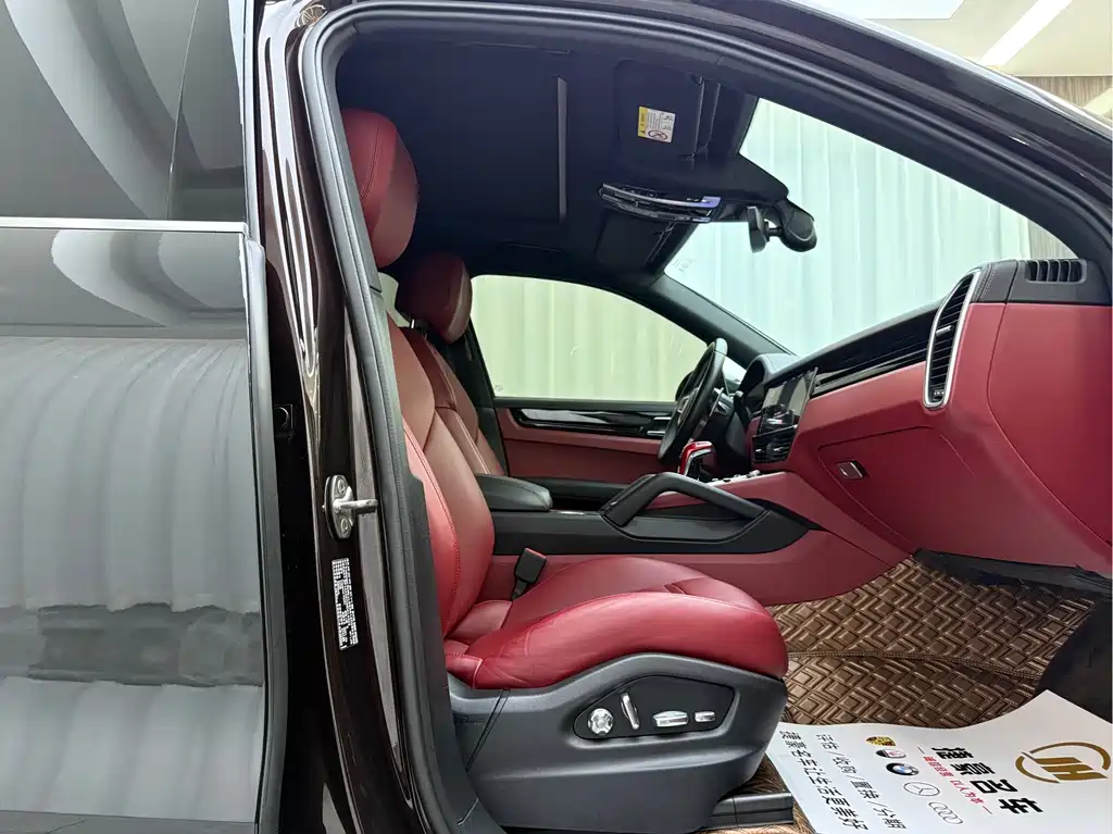 Porsche Cayenne 2019 Cayenne 3.0T