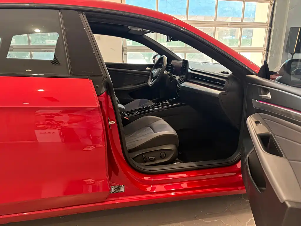 Volkswagen Lamando — миниатюра 9