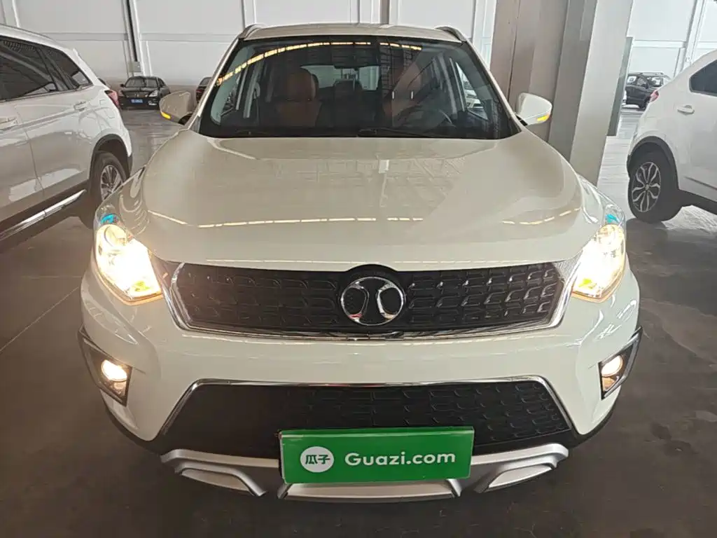BAIC Senova X35 — миниатюра 3