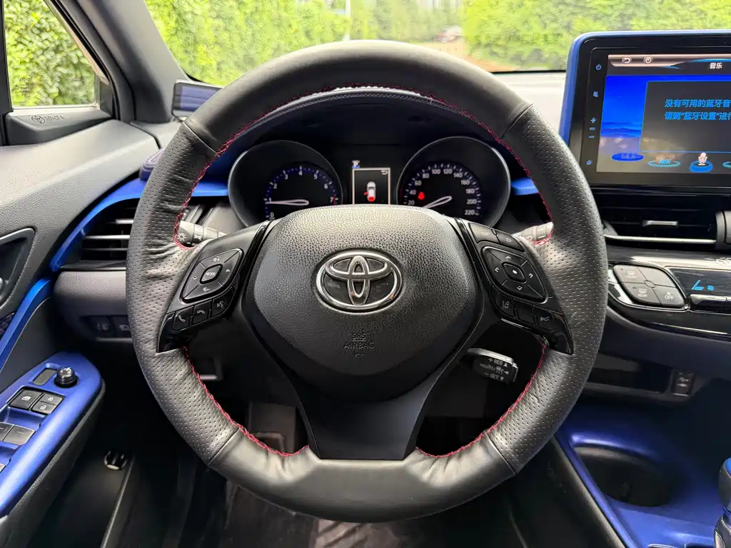 Toyota C-HR — миниатюра 25