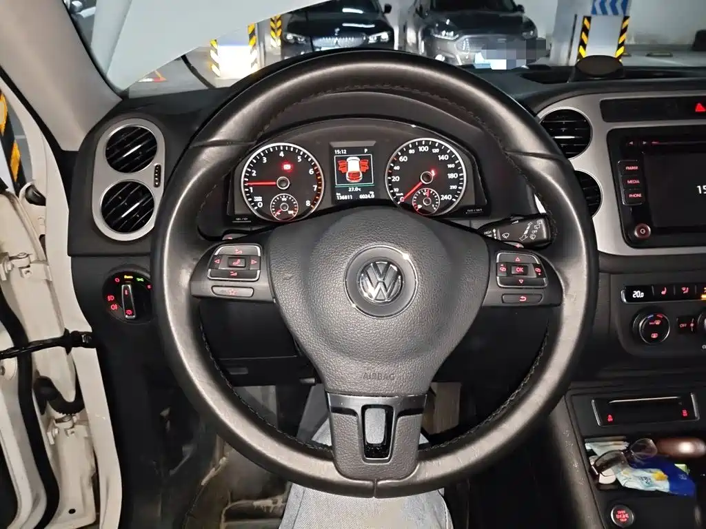 Volkswagen Tiguan — миниатюра 11