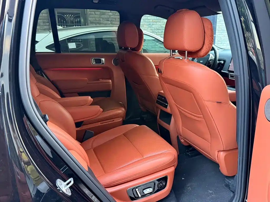 Li Auto Li L8 — миниатюра 5