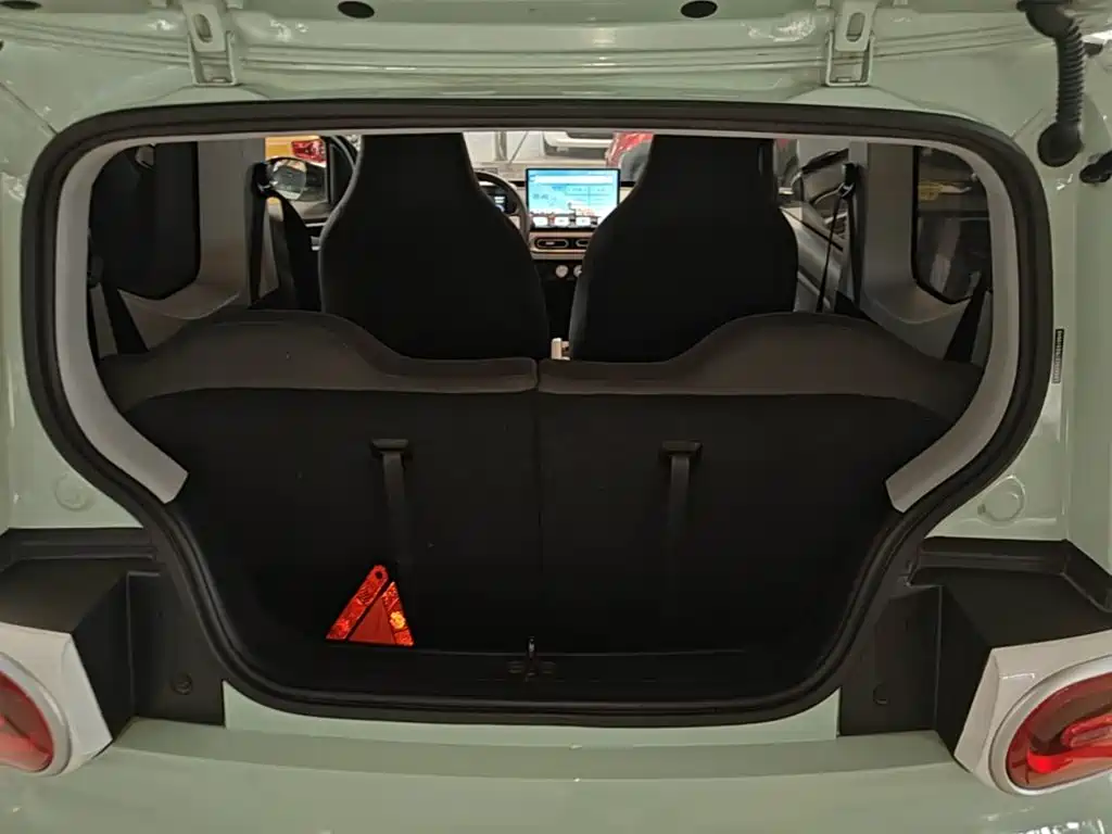 Wuling MINIEV — миниатюра 19
