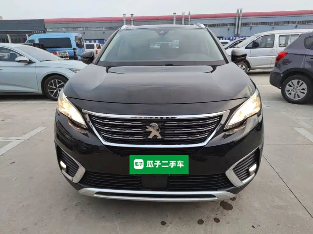 Peugeot 5008 — миниатюра 3