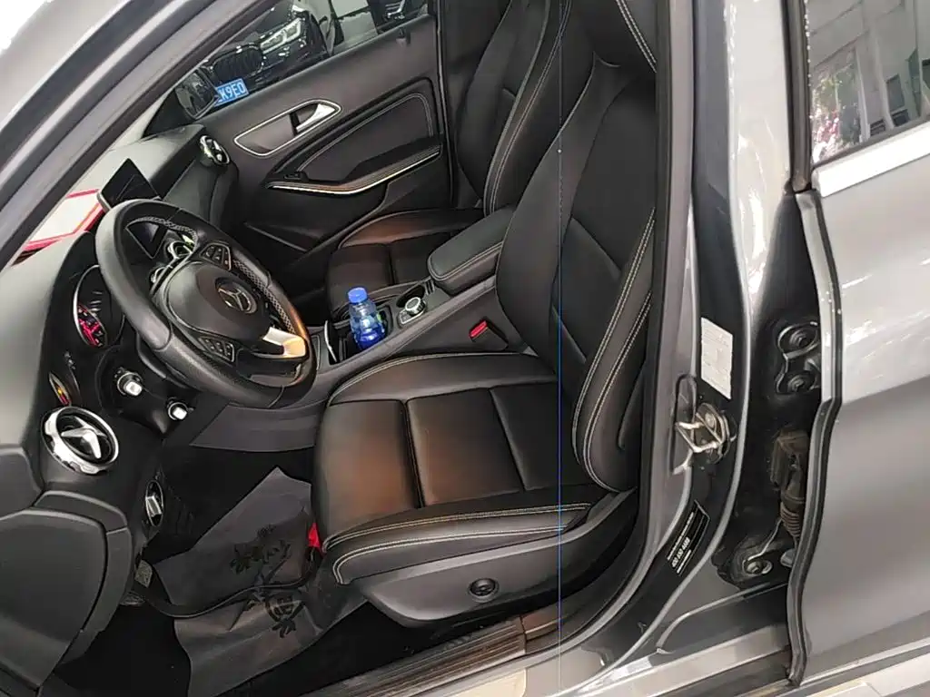 Mercedes-Benz GLA — миниатюра 15