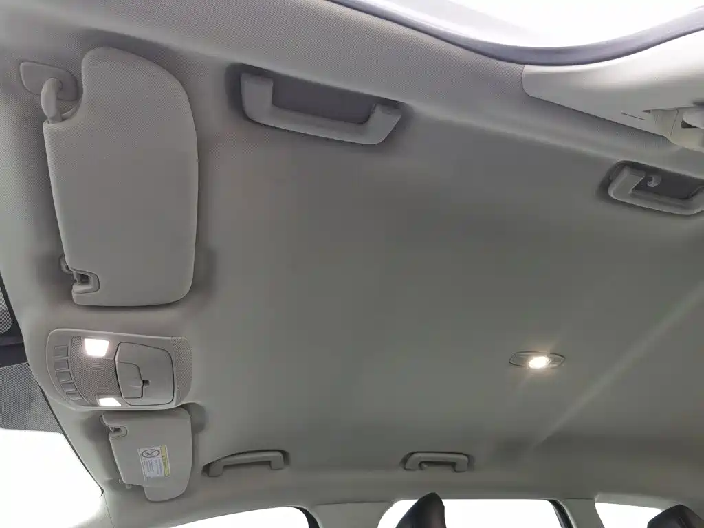Ford Edge — миниатюра 14