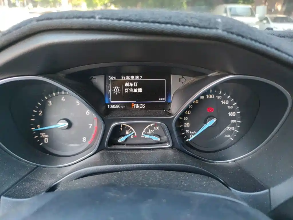 Ford Focus — миниатюра 7