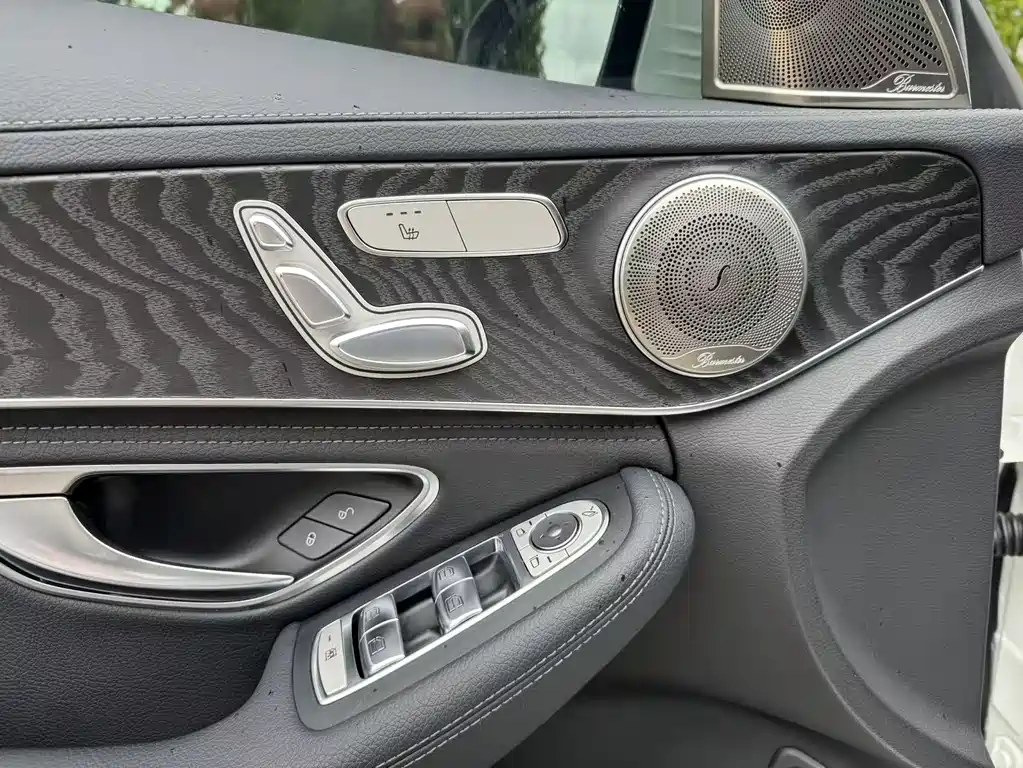 Mercedes-Benz C-Class — миниатюра 20