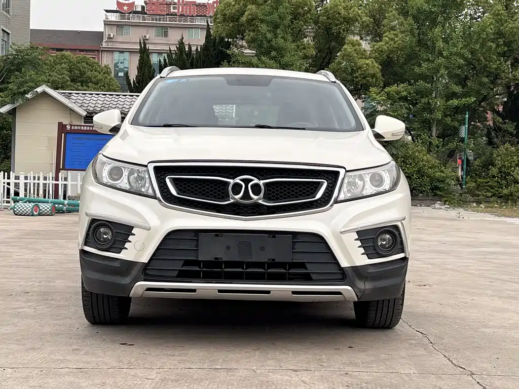 BAIC SHENBAO X55