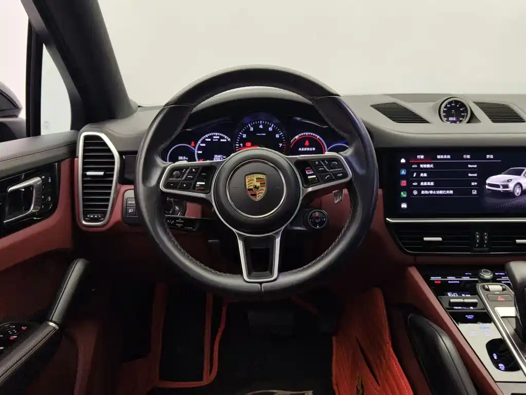 Porsche Cayenne — миниатюра 11