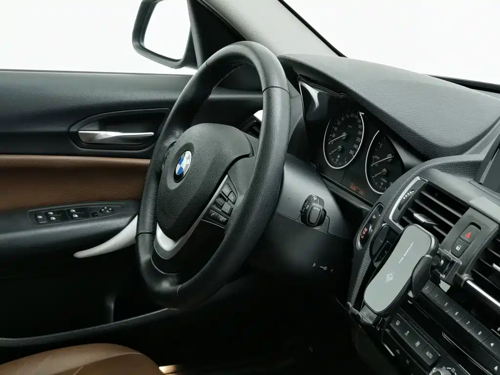 BMW 1 Series (Import) — миниатюра 22