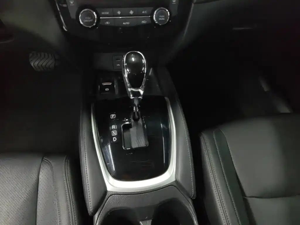 Nissan X-Trail — миниатюра 14