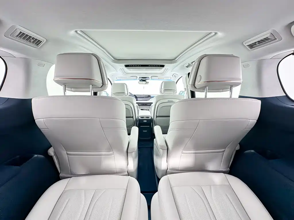 BUICK GL8 NEW ENERGY