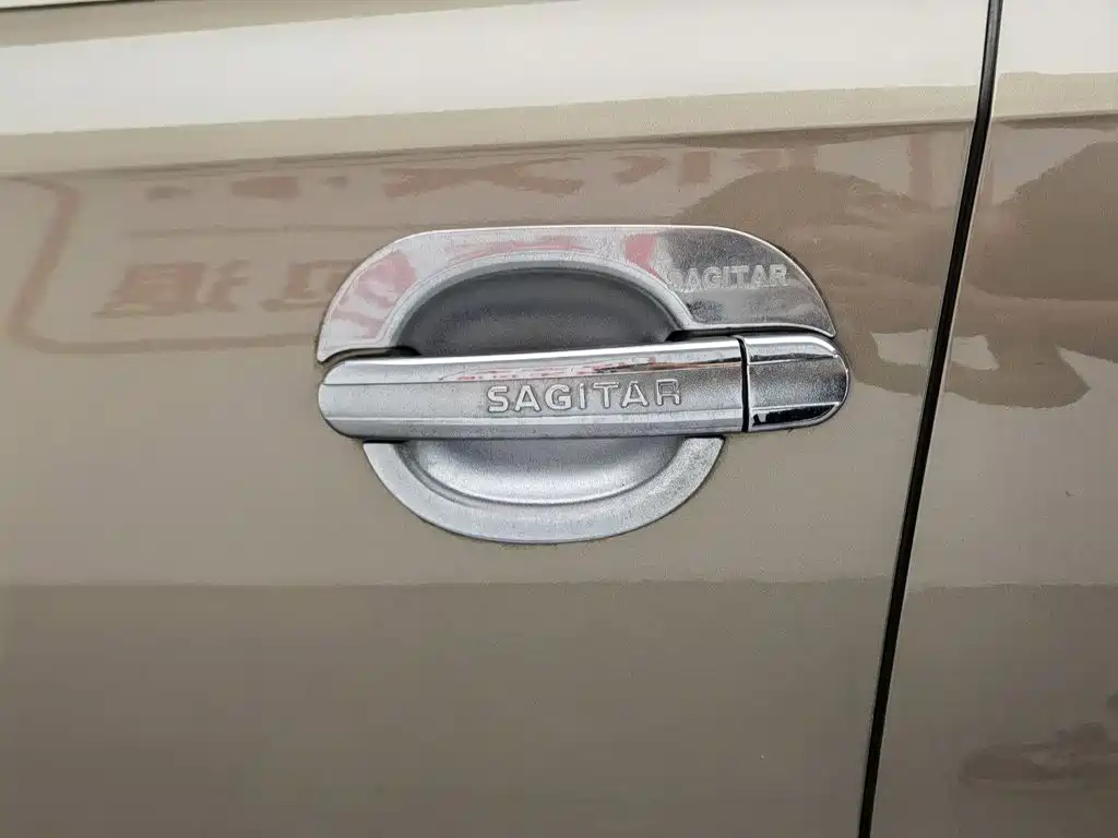 Volkswagen Sagitar — миниатюра 18
