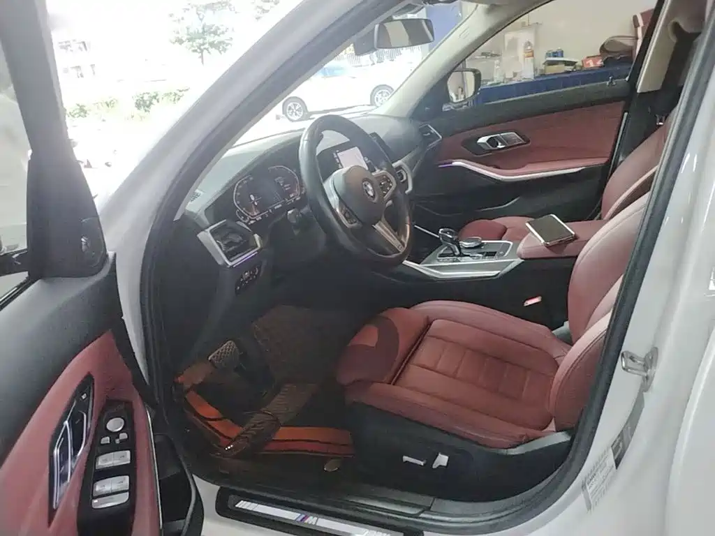 BMW 3 Series — миниатюра 15