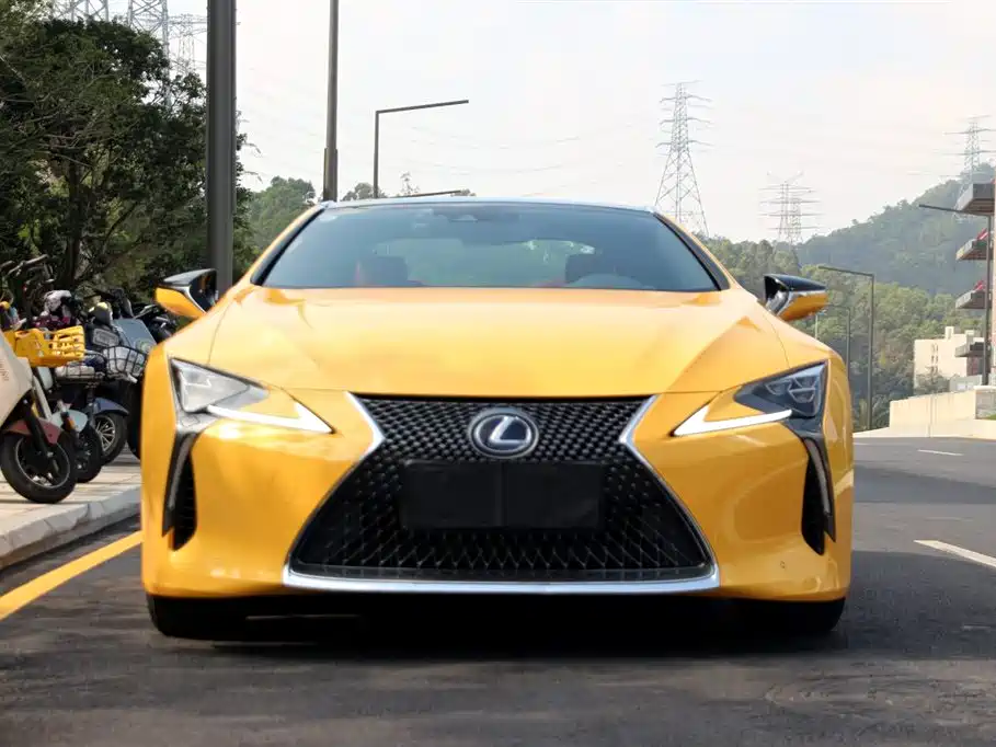 LEXUS LC