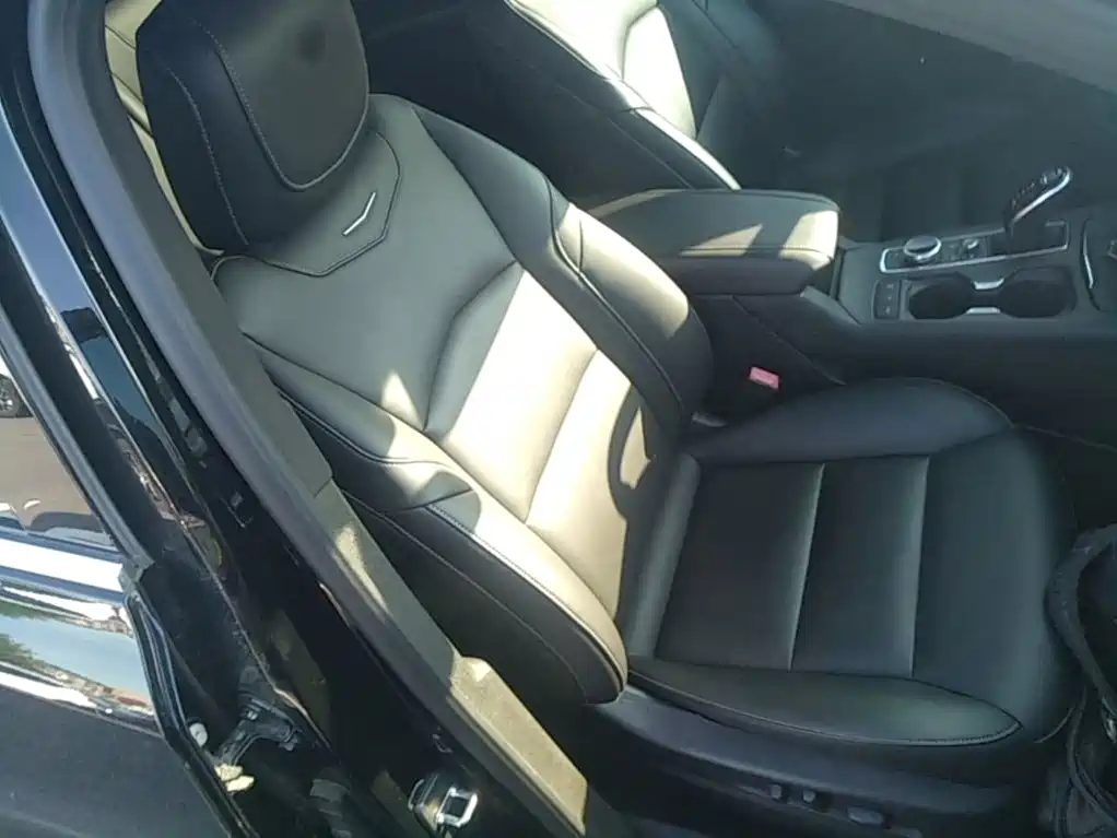 Cadillac XT4 — миниатюра 25