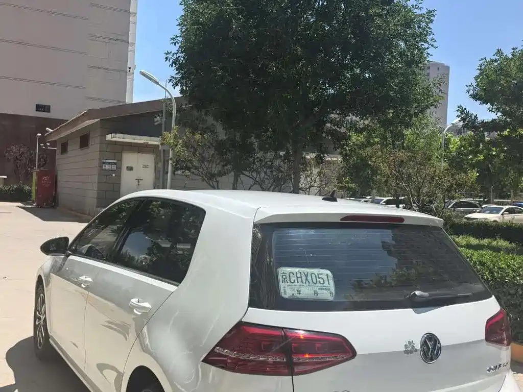 Volkswagen Golf 2014 1.4TSI AT Flagship