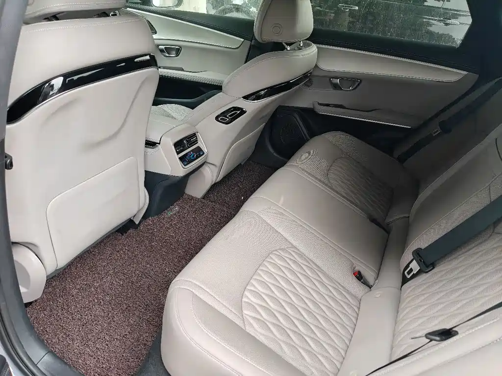 BYD Han 2025 DM-i 125KM Luxury