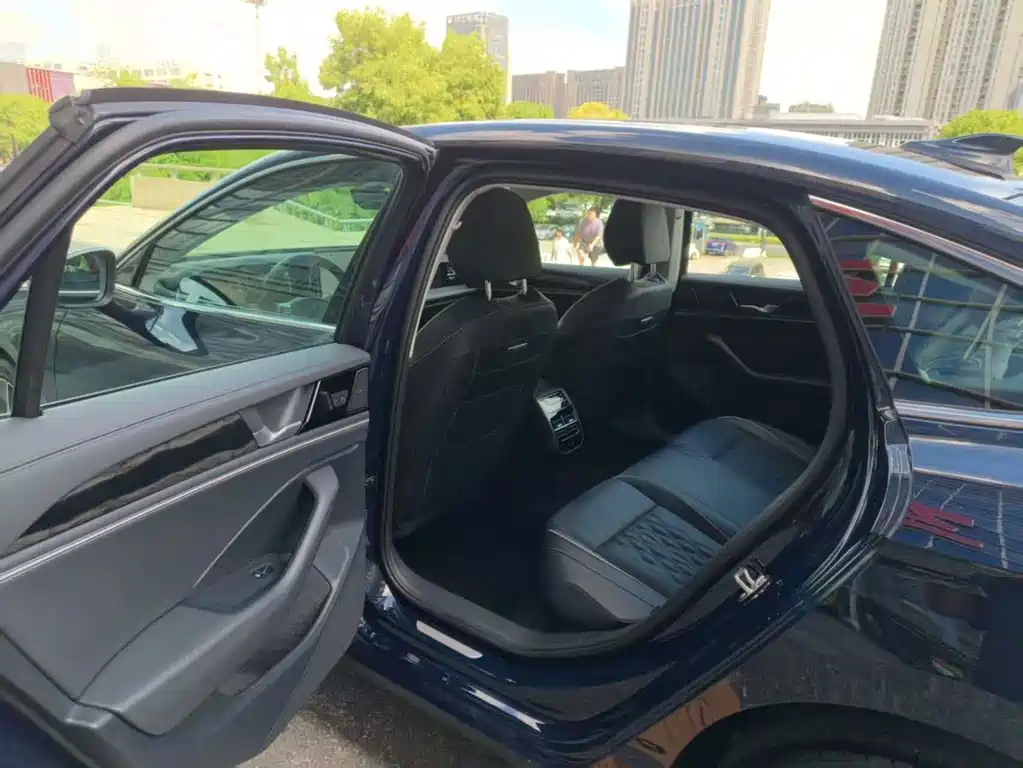 Volkswagen Magotan — миниатюра 7