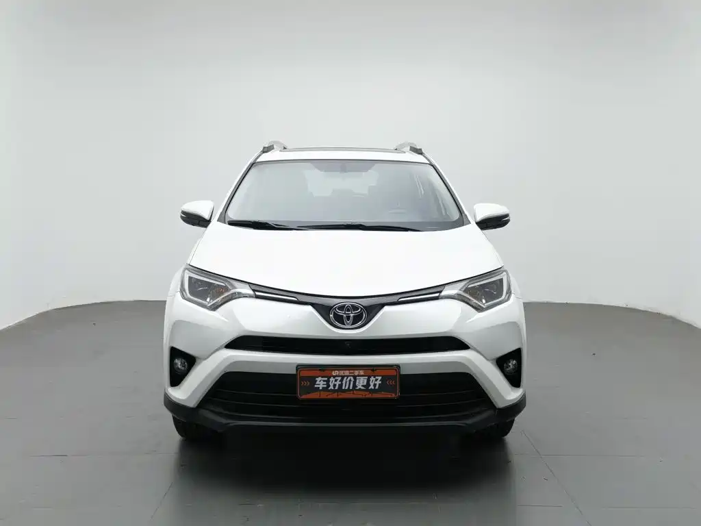 Toyota RAV4 — миниатюра 3