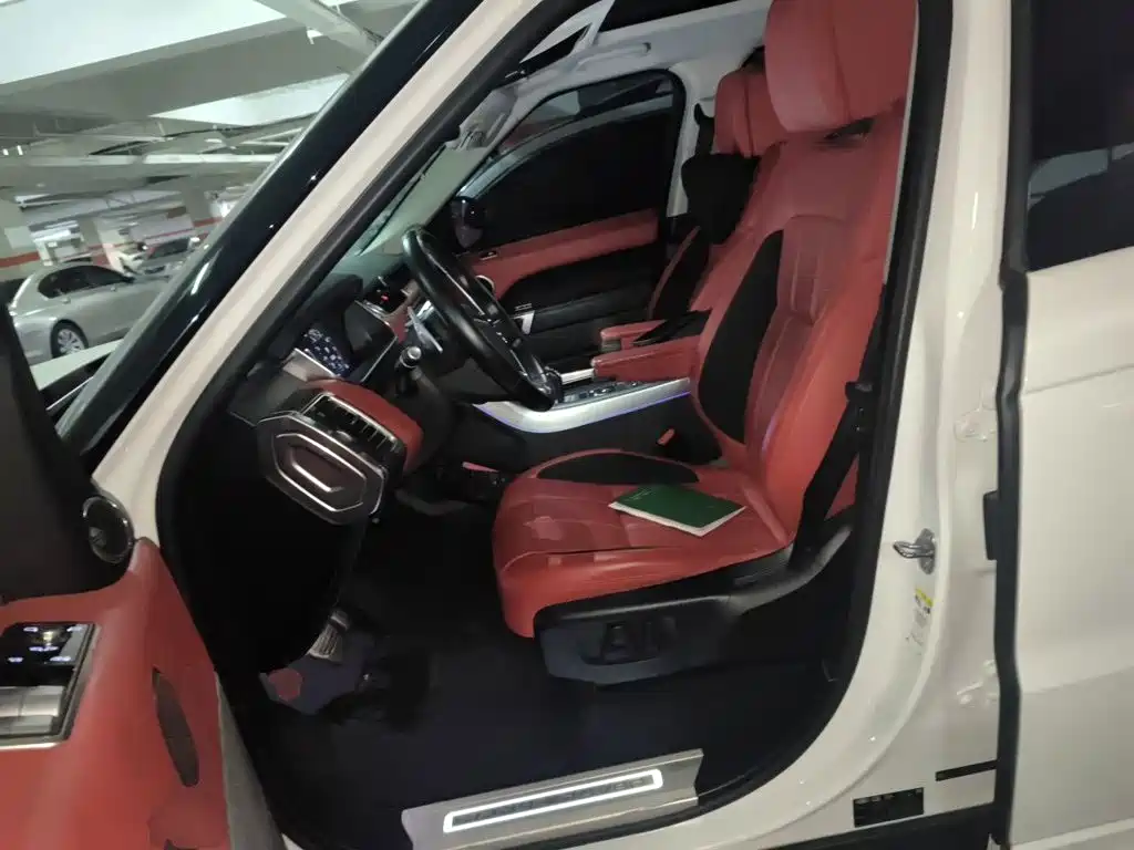 Land Rover Sport — миниатюра 12