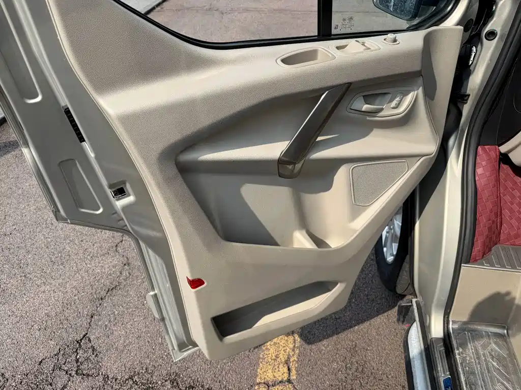 Ford Tourneo 2017 2.0T AT Elite
