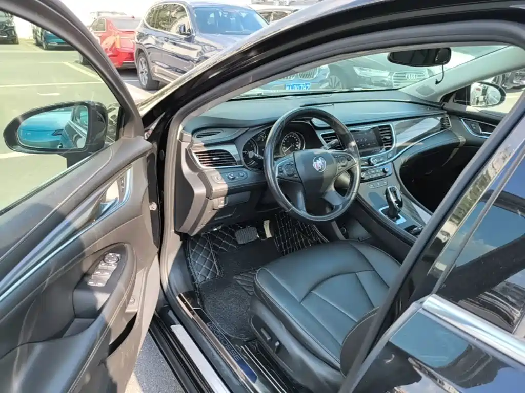 Buick LaCrosse — миниатюра 16