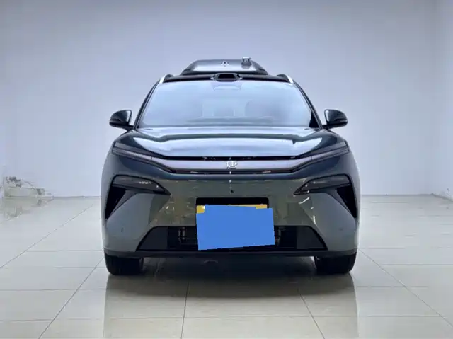 2025 BYD Tang
