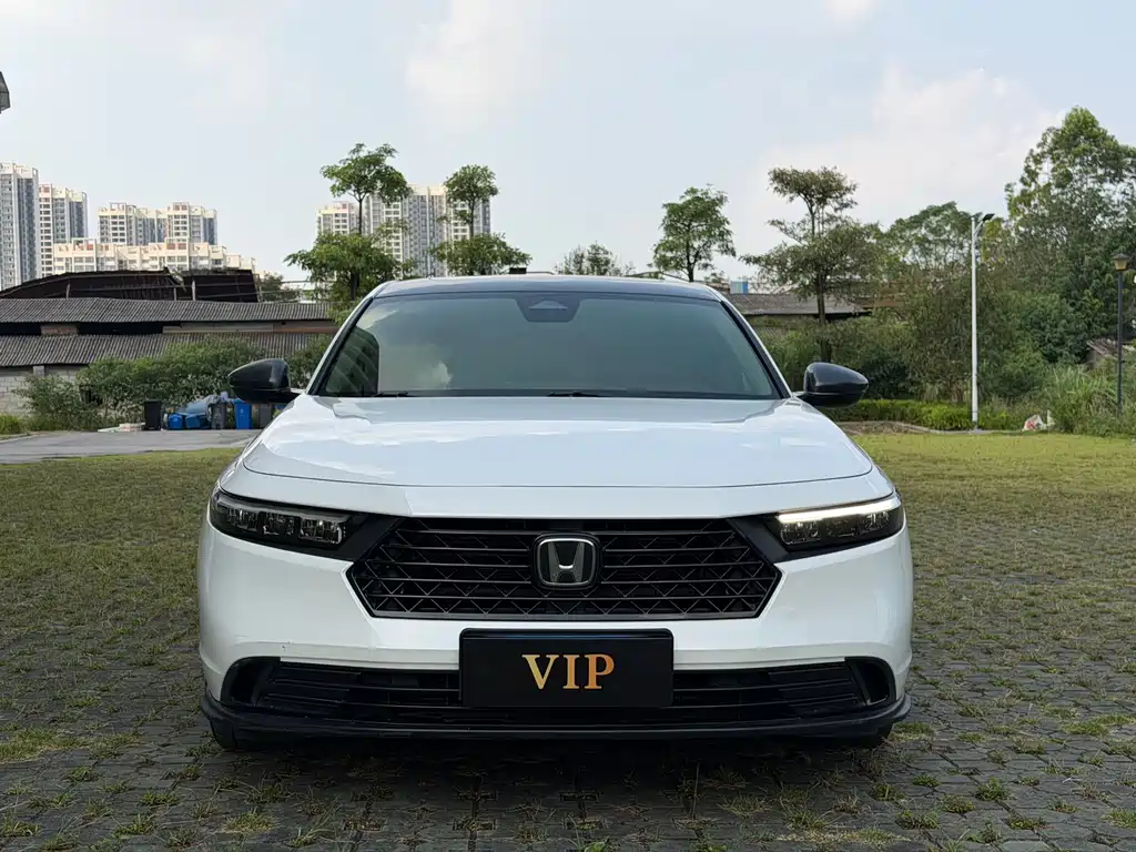 Honda Accord — миниатюра 2