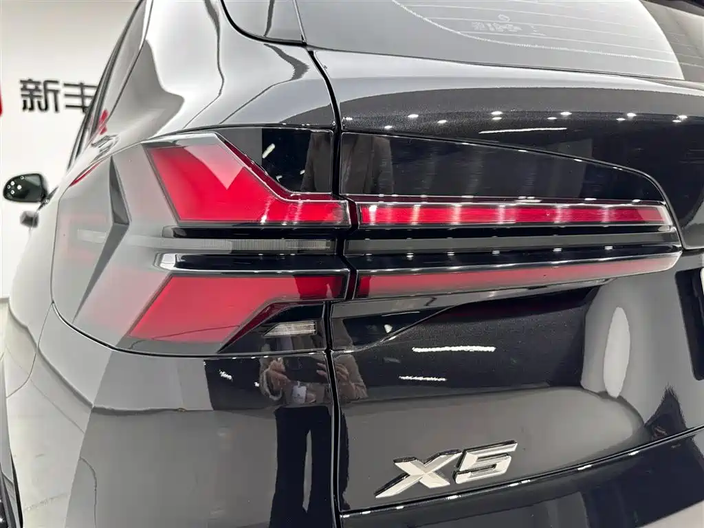 BMW X5 id 4514373 из Китая 13