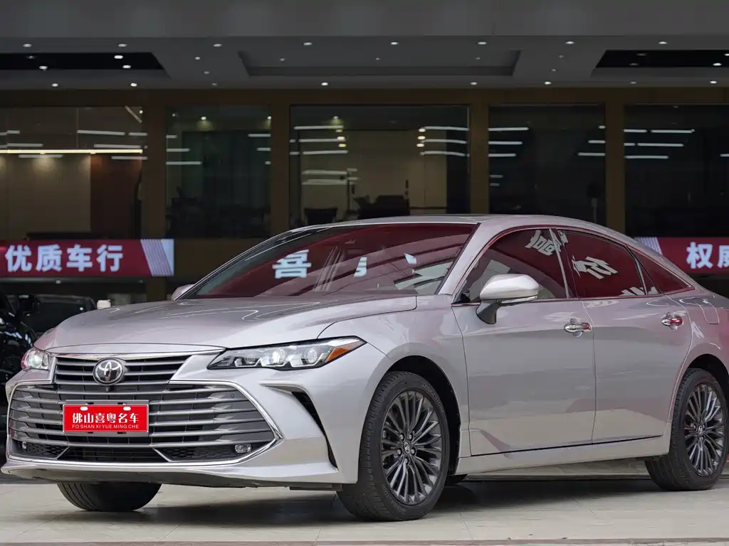 Toyota Avalon 2020