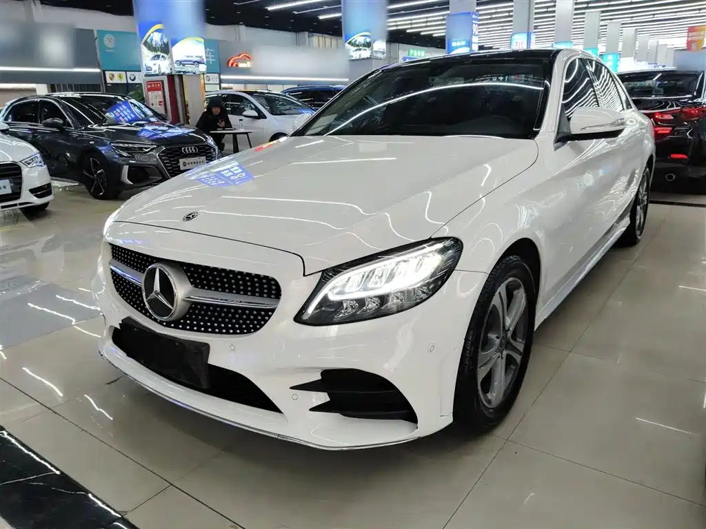 Mercedes-Benz C-Class 2019
