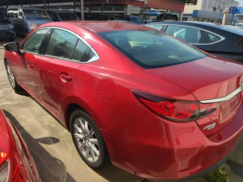 Mazda Atenza — миниатюра 5