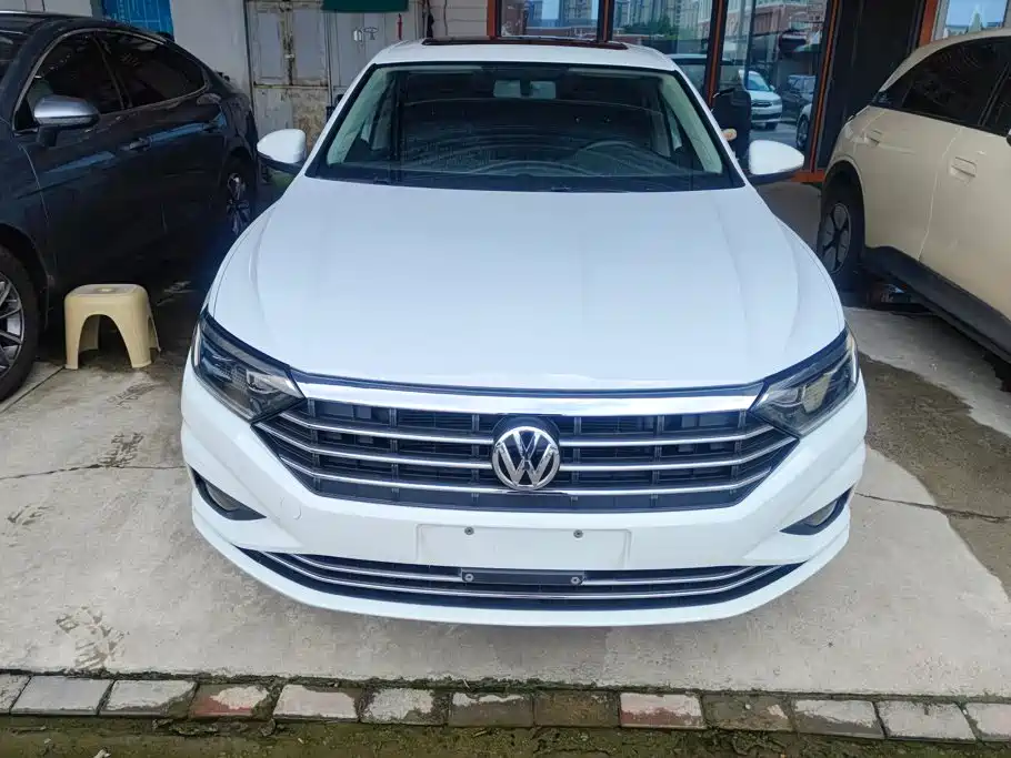 Volkswagen Sagitar — миниатюра 2