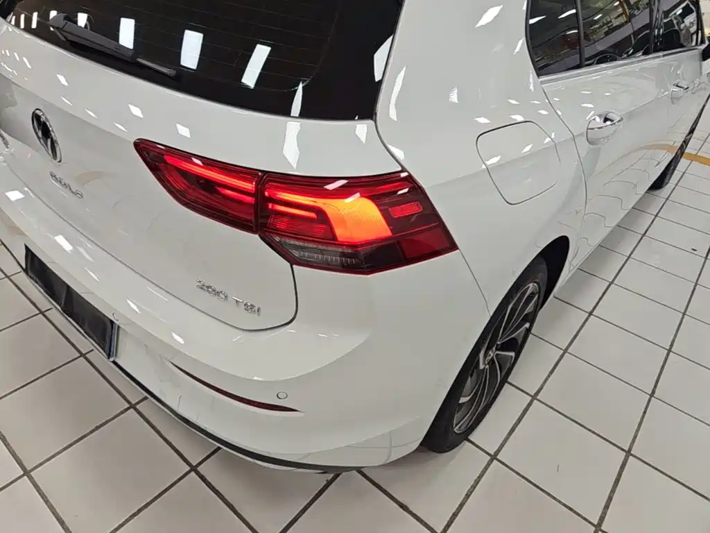 Volkswagen Golf — миниатюра 8