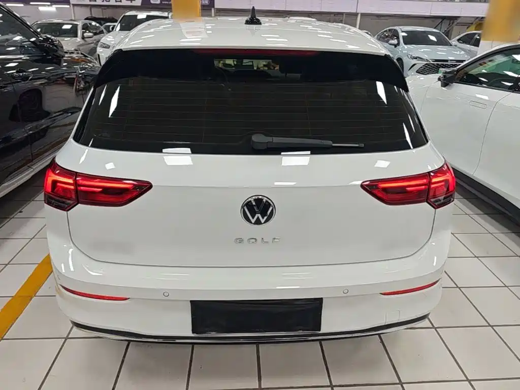 Volkswagen Golf — миниатюра 6