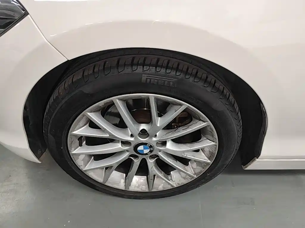 BMW 1 Series (Import) — миниатюра 23