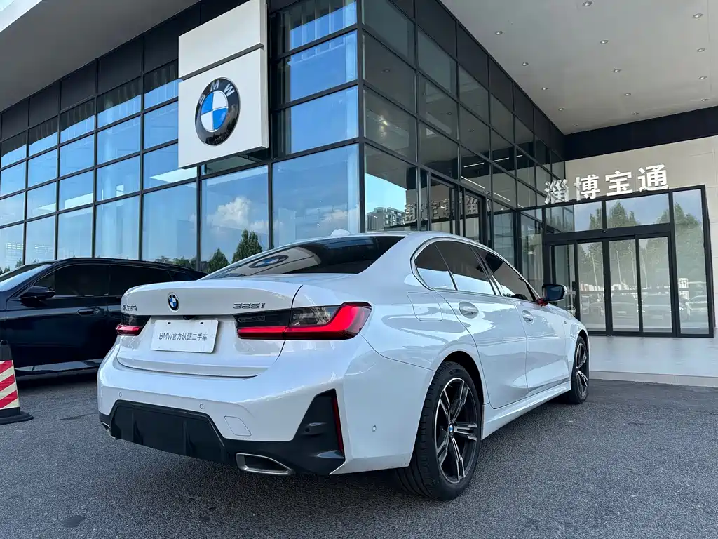 BMW 3 Series — миниатюра 14