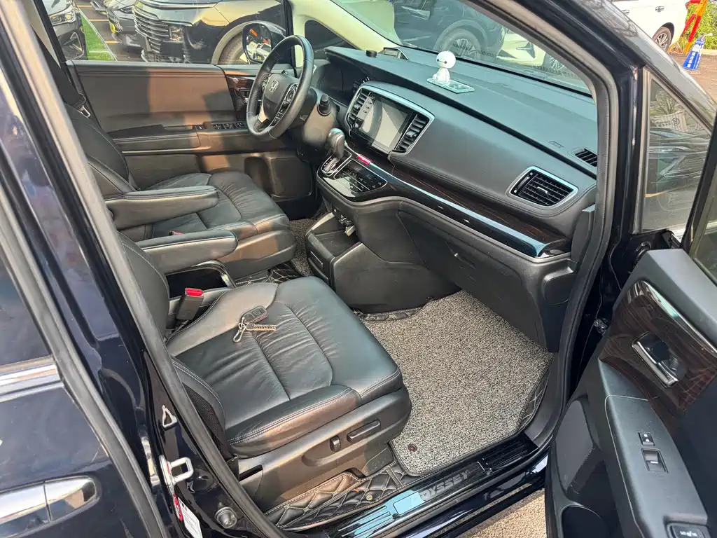 Honda Odyssey — миниатюра 18