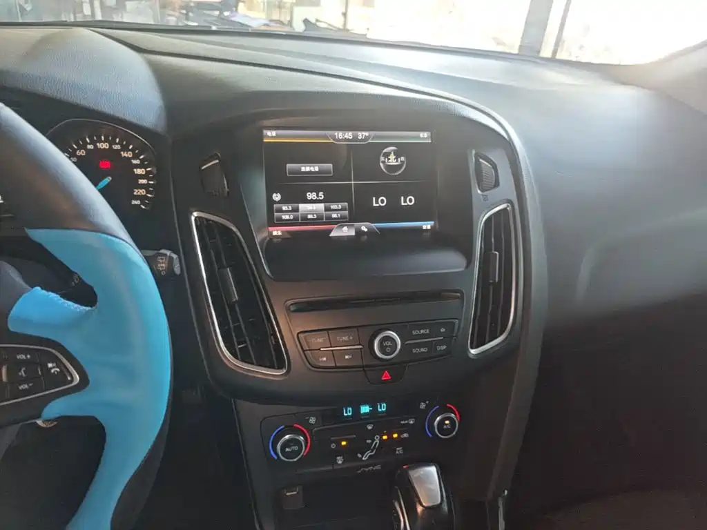 Ford Focus — миниатюра 13