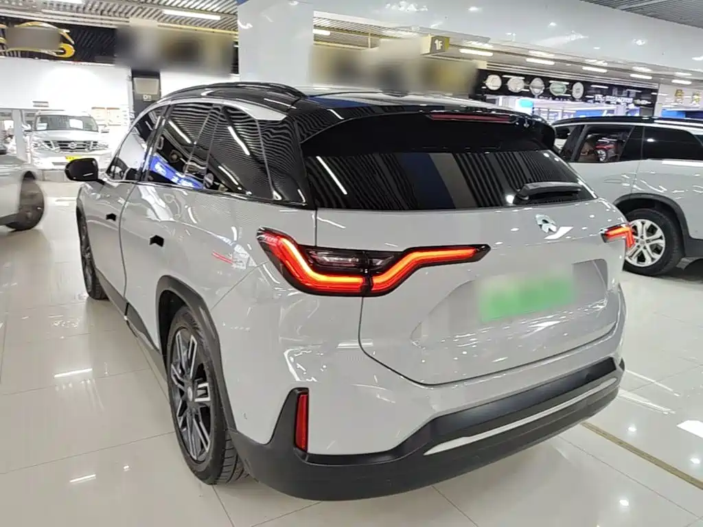 NIO ES6 — миниатюра 5
