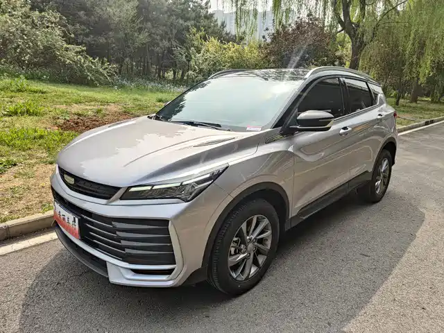 2025 Geely Coolray