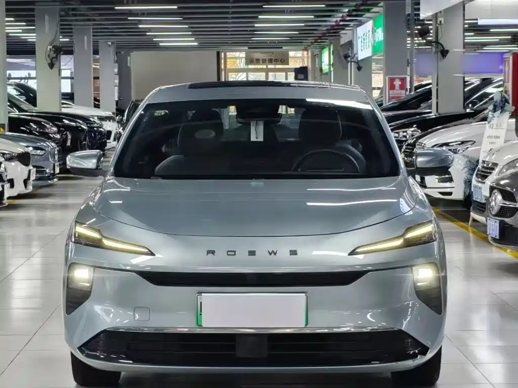 Roewe D6 2025 520km Smart