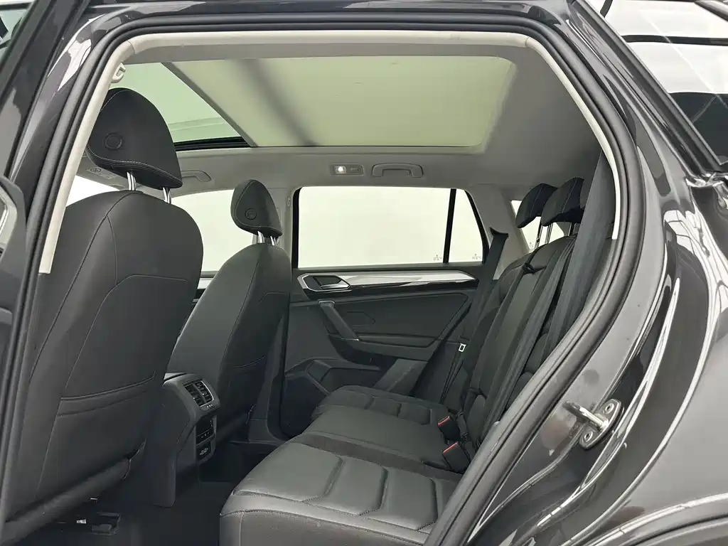 Volkswagen Tayron 2022 280TSI Luxury Smart Connect
