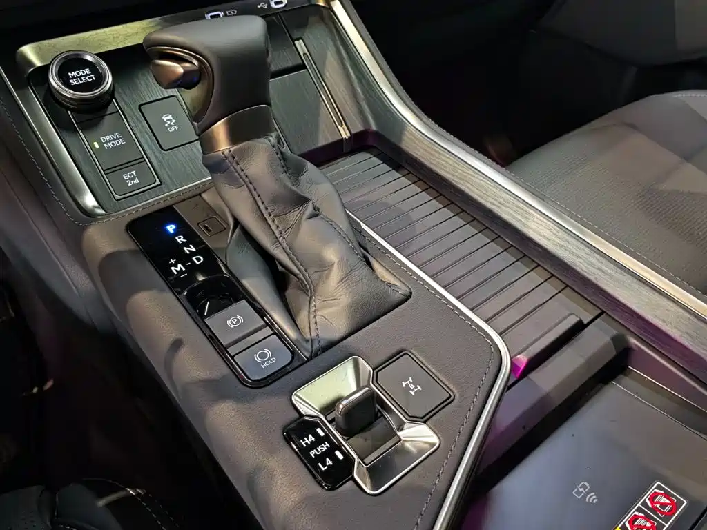 Lexus GX — миниатюра 6