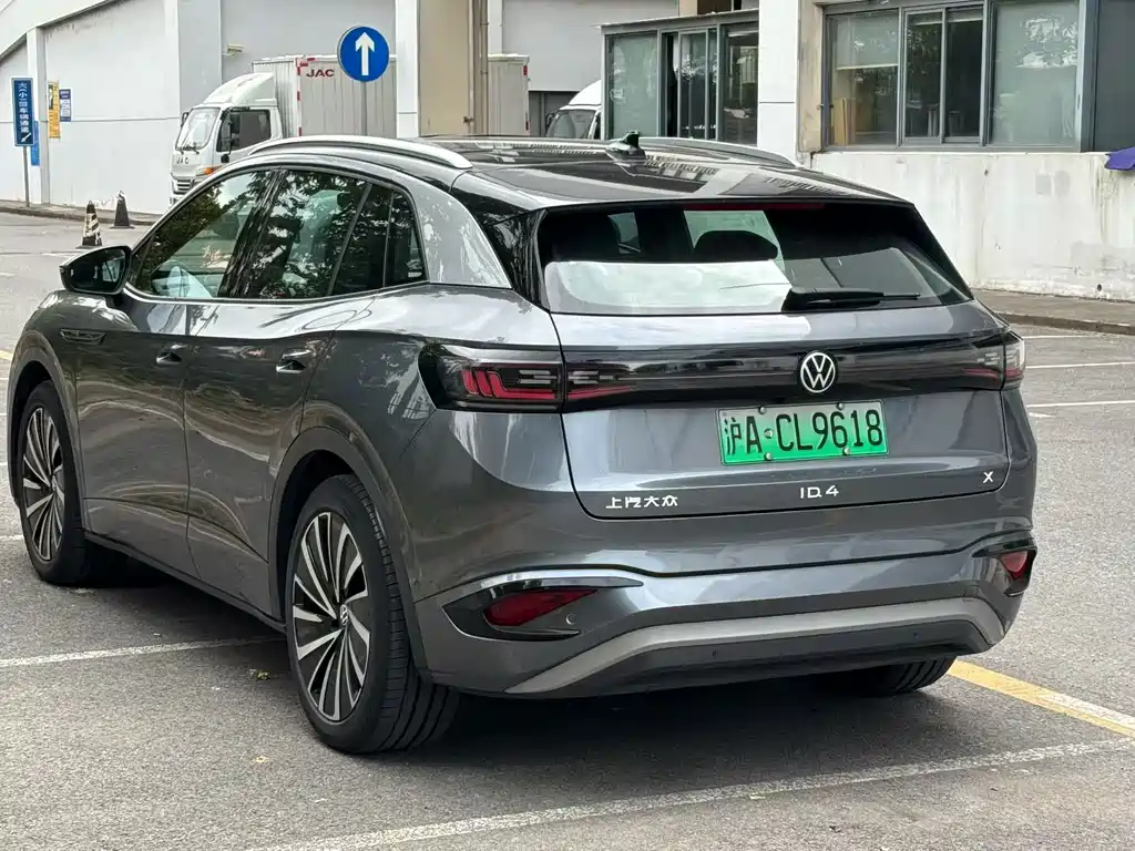 Volkswagen ID.4 X — миниатюра 9