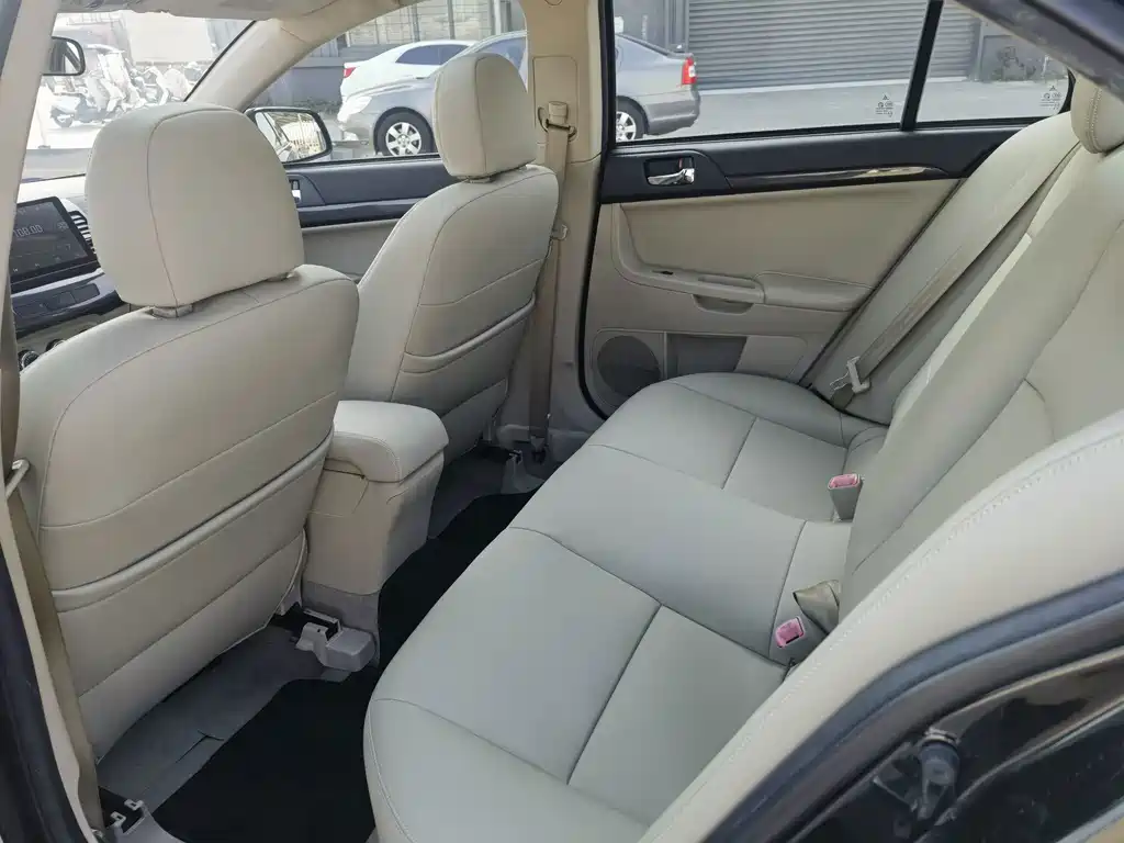 Mitsubishi Lancer EX — миниатюра 20