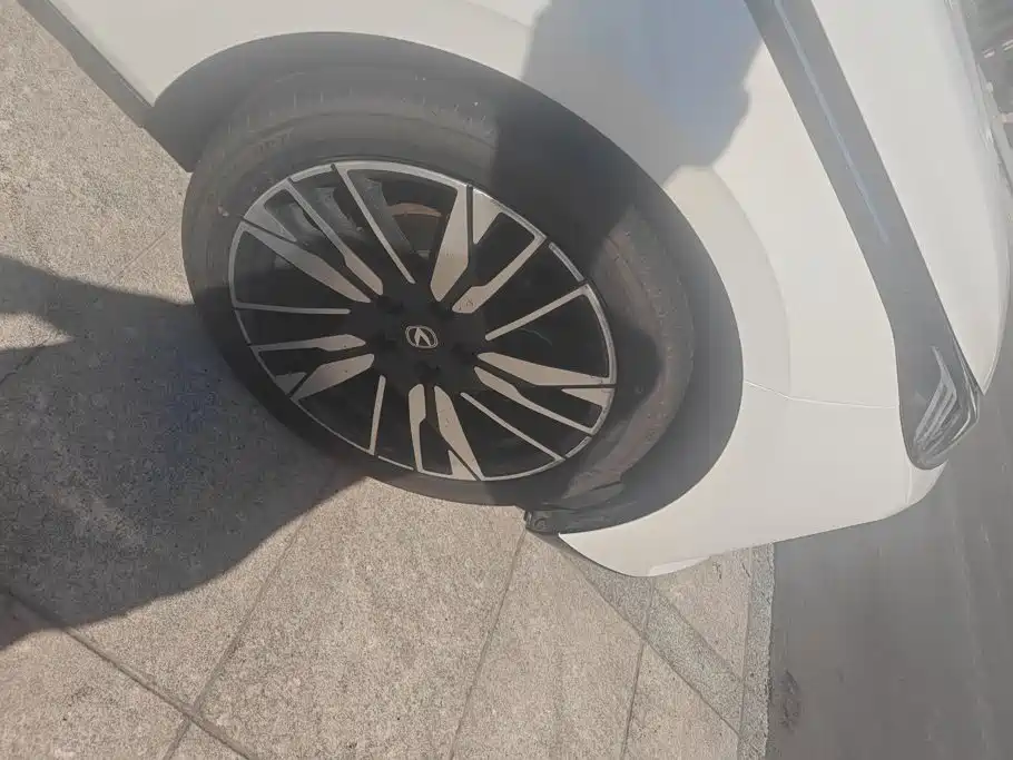 Changan Eado — миниатюра 6